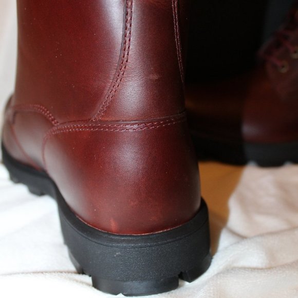 NIB UGG MEN'S WATERPROOF LEATHER SHEARLING‎ LINED ANKLE WORK WINTER BOOTS - Picture 8 of 10